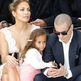 Jennifer Lopez mit Lover & Kind bei Chanel-Show