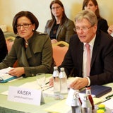 Asyl-Tagung in Luxus-Hotel