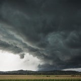 Hagelgewitter türmen sich auf