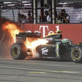 Alle Bilder: Kovalainen in Flammen