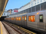 u4