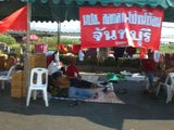 Redshirts beim demonstrieren