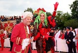 Die verrücktesten Kostüme des Life Ball 2014