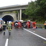 Horror-Crash auf A2: Mutter und Kind tot