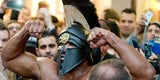 Klitschko schlägt Pulev krankenhausreif