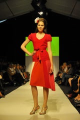 Göttin des Glücks MQ Vienna Fashion Week