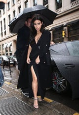 Kim Kardashian sexy bei Abendessen mit Familie