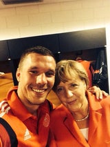 Bundeskanzlerin Merkel bei DFB-Stars in Kabine