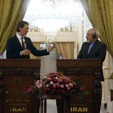Kurz: Glitzernder Besuch in Teheran
