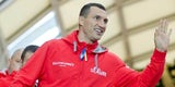 Klitschko schlägt Pulev krankenhausreif