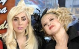 1 Lady Gaga und Cyndi Lauper für MAC VIVA Glam