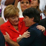 Weltmeister! So jubelten Merkel & Gauck