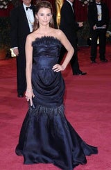 1 Best Dressed: Star mit Federn