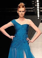 4 AltaModa Roma Trend 4: Asymmetrie