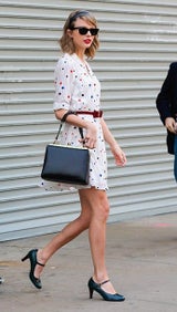 Wem steht es besser - Taylor oder Zooey?