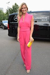 Bar Rafaeli zieht in Berlin alle Blicke auf sich