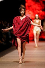 Paris ist bei Mode dick da!