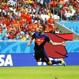 "Superman" van Persie ist der Star im Netz