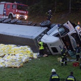 LKW verlor 23 Tonnen Streusalz