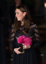 Kate strahlt in 753-Euro-Kleid