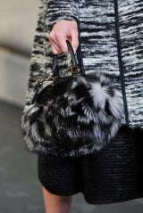 Die besten Henkeltaschen im Herbst