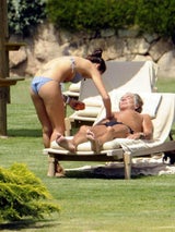 Roberto Cavalli und Freundin in Porto Cervo