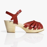 Swedish Hasbeens: Holzschuhe für H&M