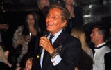 Valentino geht unter die Sänger