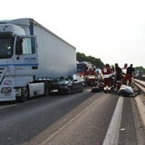 Schwerer Autounfall auf der A8
