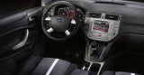 Das Cockpit gibt keine Rätsel auf und die Verarbeitung passt.