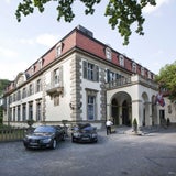Hier steigen Stars und Sternchen ab