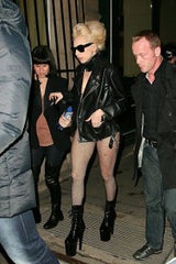 Lady Gaga im Shoppingoutfit