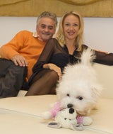 Neuer Hund: Mini-Malteser Emilie zieht bei Familie Mucha ein