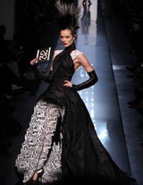 Vom Catwalk auf den roten Teppich