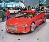 120.000 Besucher stürmten die Auto 2011