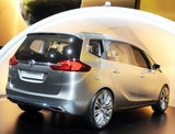 Bilder Opel Ampera und Zafira Concept
