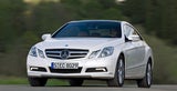 Klassisch. Mercedes huldigt mit dem E-Klasse Coupé der edlen Gattung zweitüriger Gran Tourismos. Bild: Mercedes