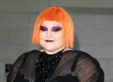 Stars mit bunten Haaren