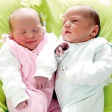 Das Neujahrsbaby 2012 stellt sich vor