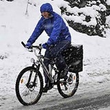 Schnee-Chaos stoppt Züge