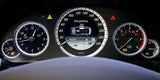 E-Klasse mit Diesel- und Benzin-Hybrid