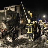 Lkw geht in Flammen auf