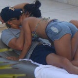 Vanessa Hudgens zeigt ihre Liebe