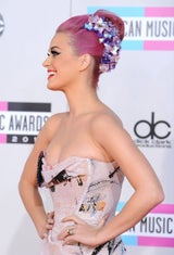 Die Looks bei den American Music Awards 2011