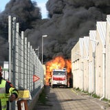 Großbrand auf einer Sondermüll-Deponie in NÖ