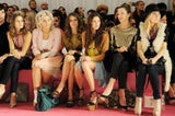 Front Row-Stars der London Fashion Week
