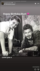 Auch David Beckham postet ein altes Foto aus glücklicheren Tagen.&nbsp;