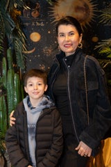 Zoryana Kushpler mit Sohn