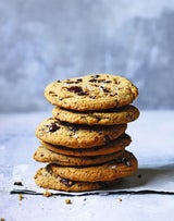 Süßes mit salziger Note: Chocolate Cookies, Schokoladentarte & Erdnuss-Schnecken