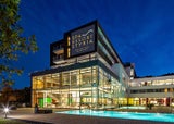 Spa Resort Styria/Bad Waltersdorf. Das idyllische Adults-only-Hotel liegt gegenüber einem 18-Loch-Green.